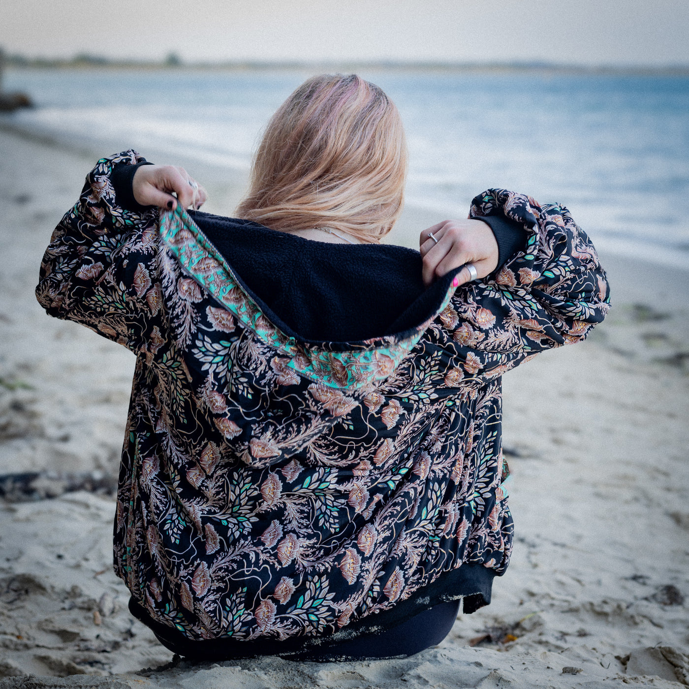 Hooded Jacket | Botanical Black