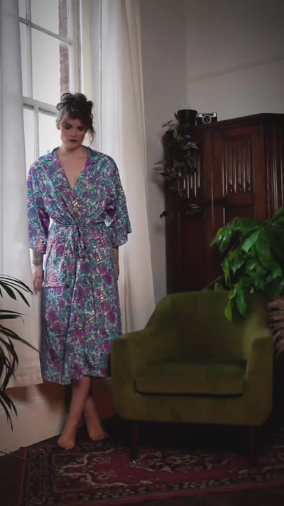 Long Floaty Botanical Robe | Moonflower