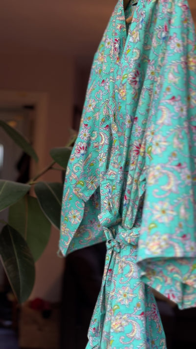 Short Cotton Botanical Robe | Teal Meadow