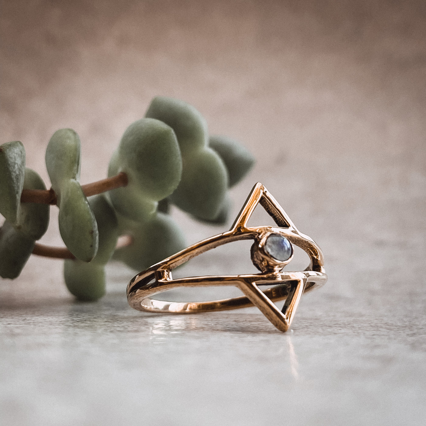 Conjus Ring - moonstone - ForageDesign