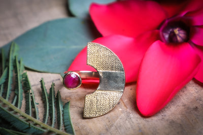 Ajustable Tourmaline Stamped Brass Ring - ForageDesign