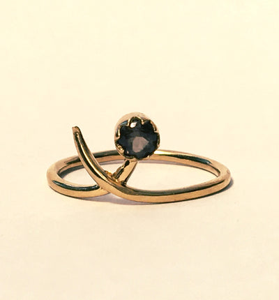 Orbán Sweep Ring with Smoky Quartz - ForageDesign