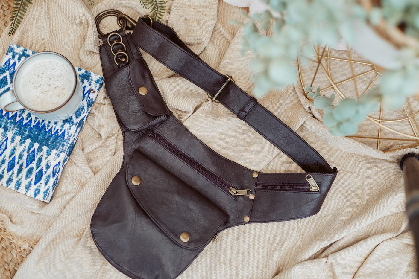 Amazon.com | Steampunk Waist Bag Fanny Pack Thigh Holster Purse Gothic  Leather Shoulder Crossbody Hiking Chain Messenger Bag | Waist Packs